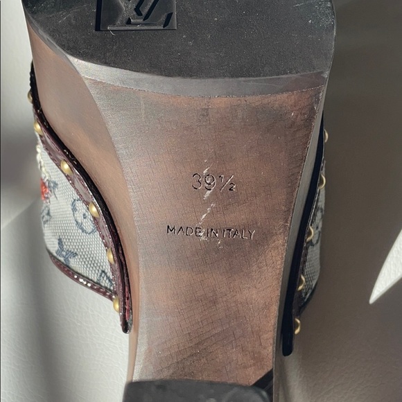 Louis Vuitton Monogram raffia flower platform - Picture 6 of 8